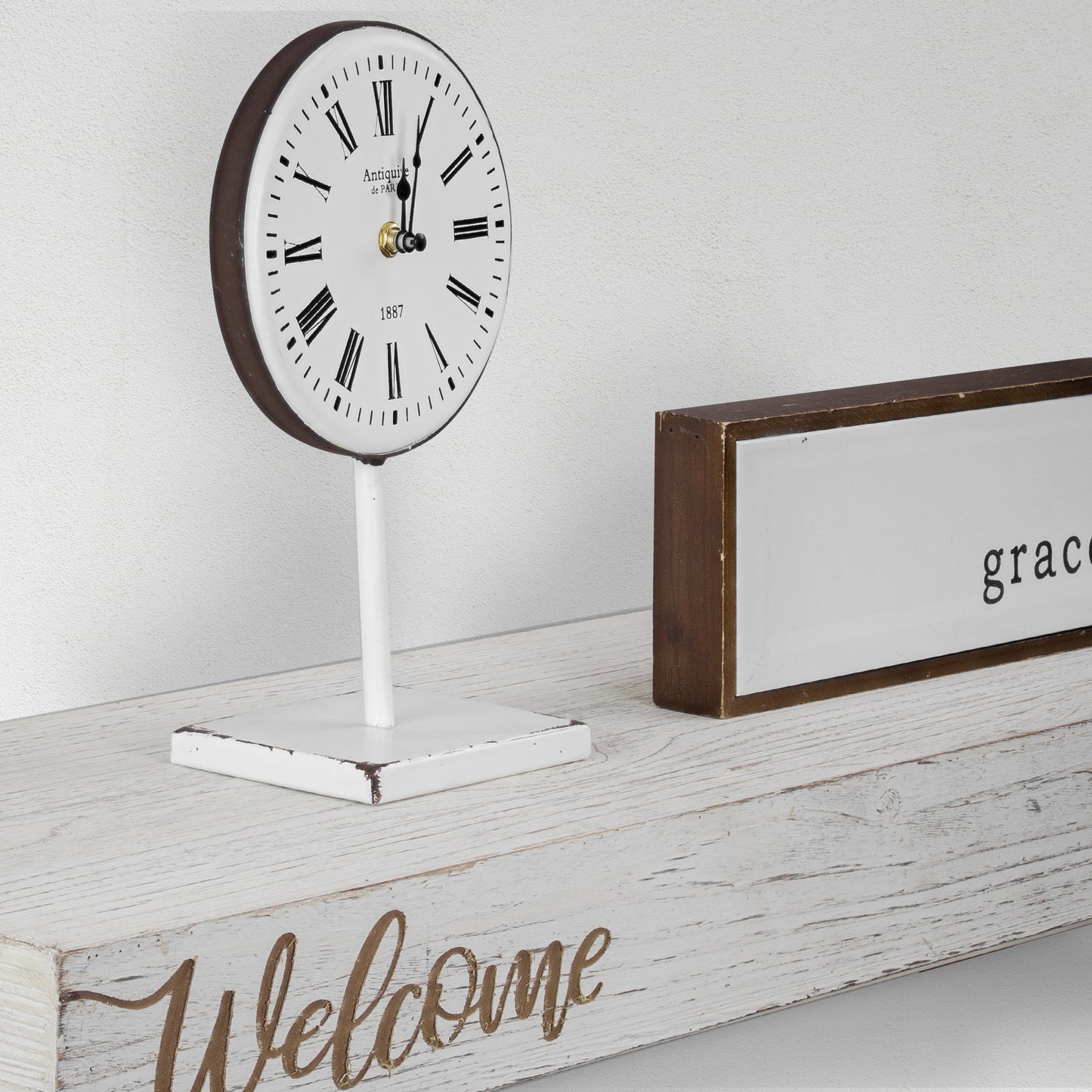 Floating Wall Shelf with “Welcome” Text Engraving