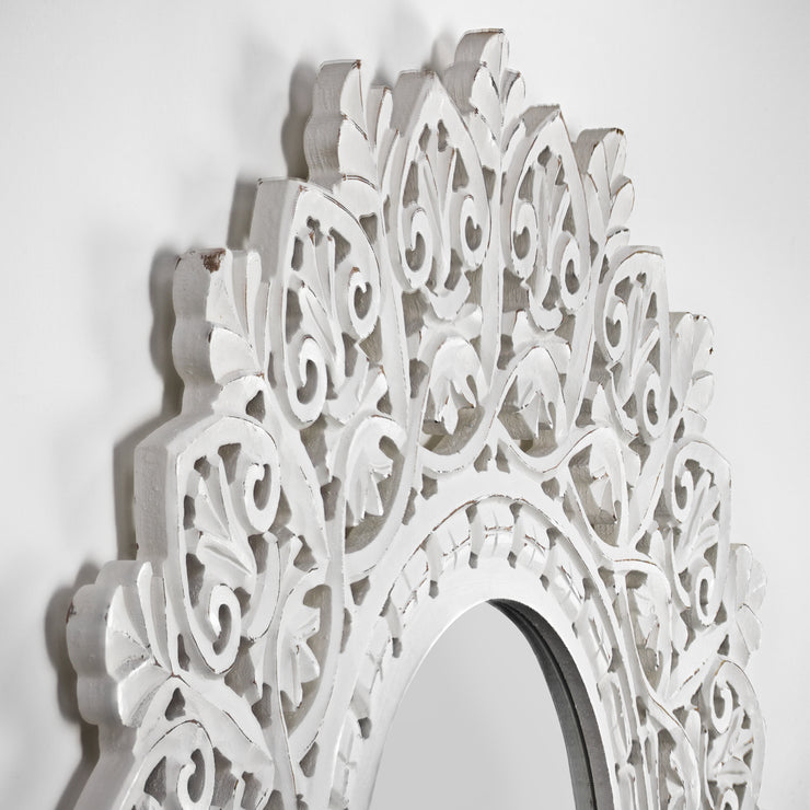 Hand-Carved Wood Medallion Sunburst Accent Mirror – White (31")